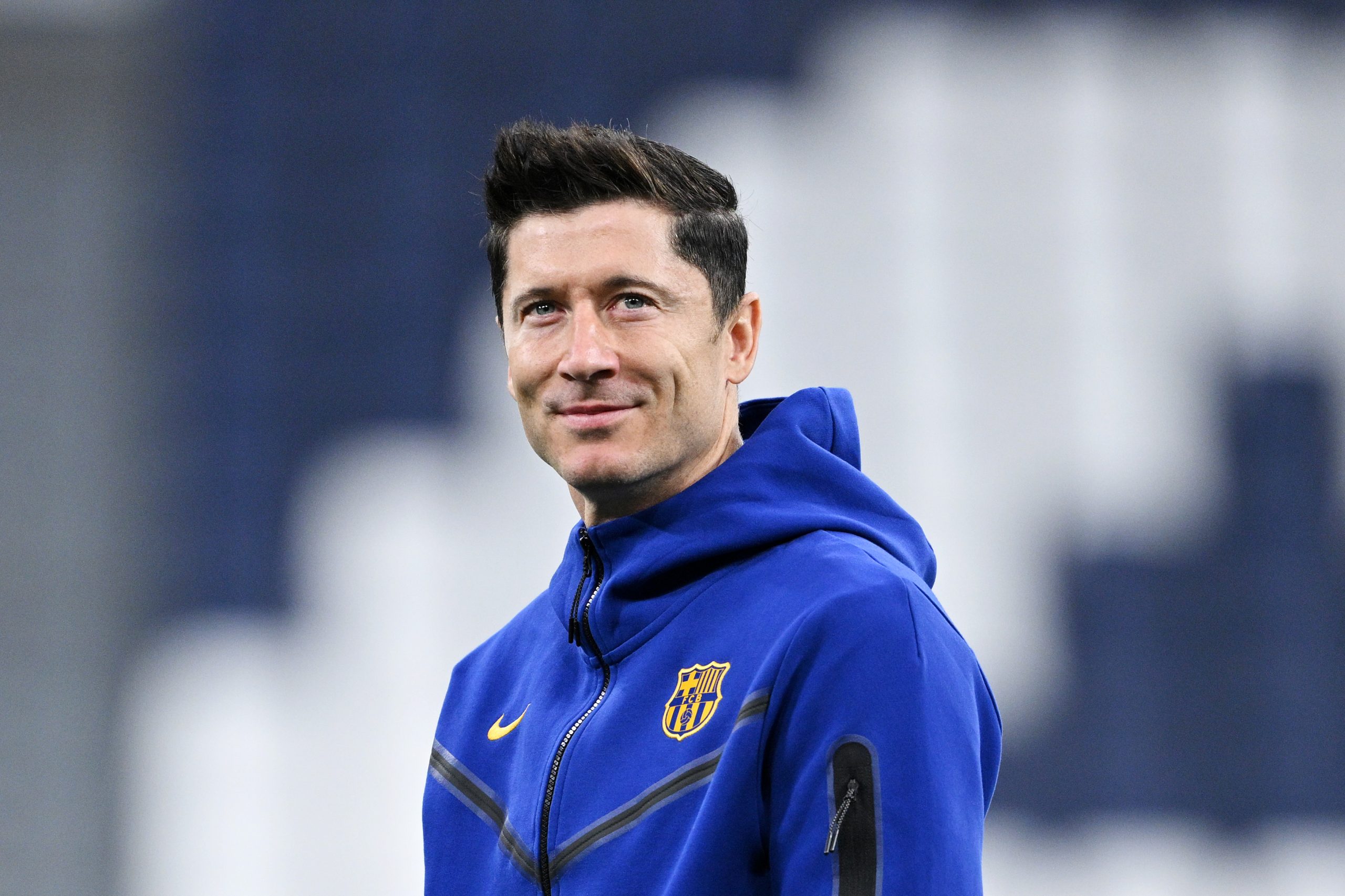 莱万多夫斯基赛事官方发布回归赛场新规，DWG争议不断！的简单介绍开云登录入口