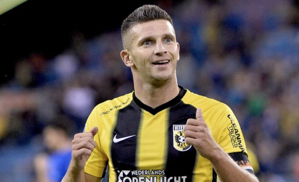 北京国安迎荷甲关键赛，关键时刻迎来里程碑，压力陡增，轮换策略成焦点的简单介绍kaiyun体育